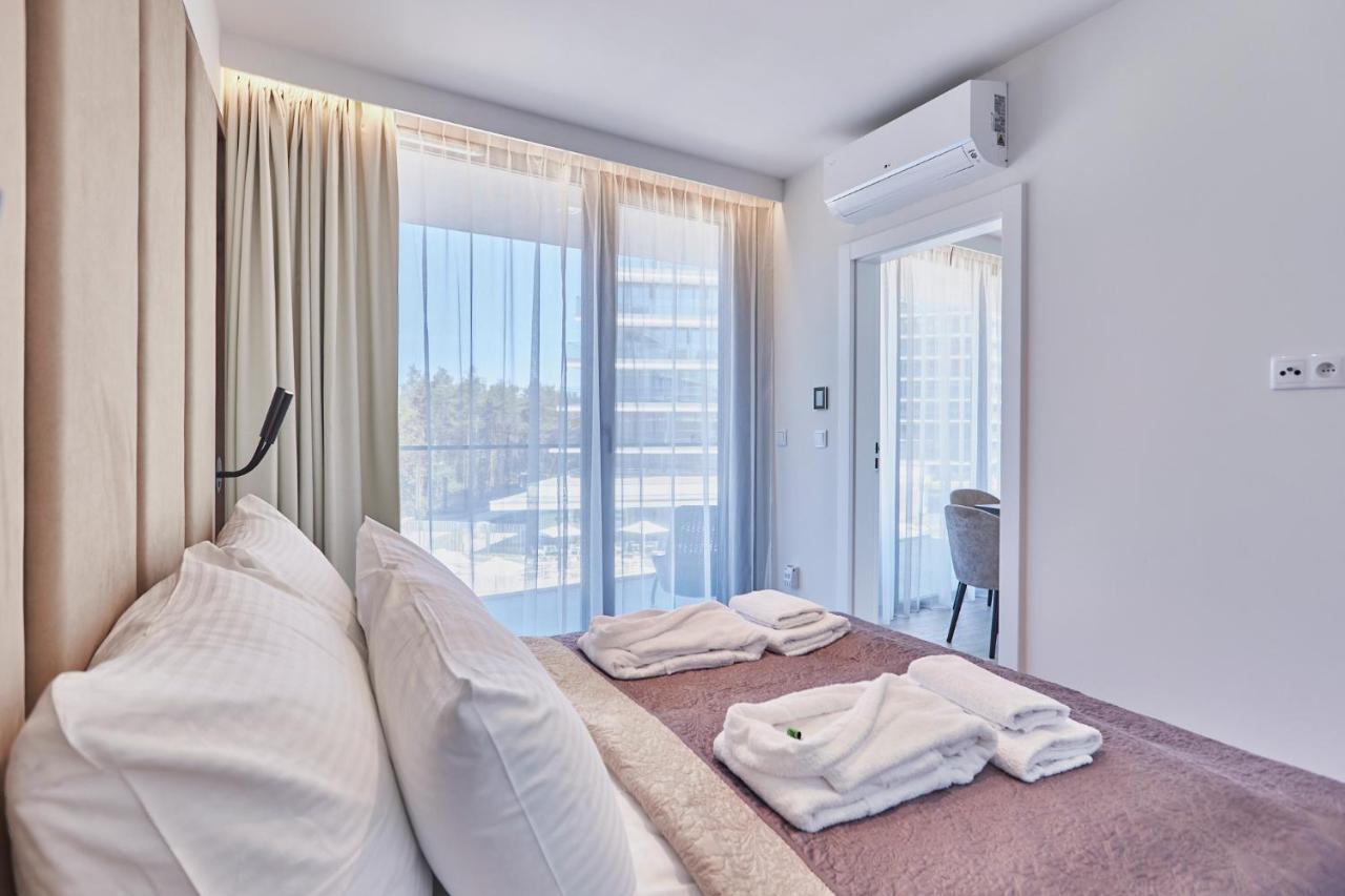 Wave - Sea Salt Apartment - Pools&Spa 미엥지즈드로예 외부 사진